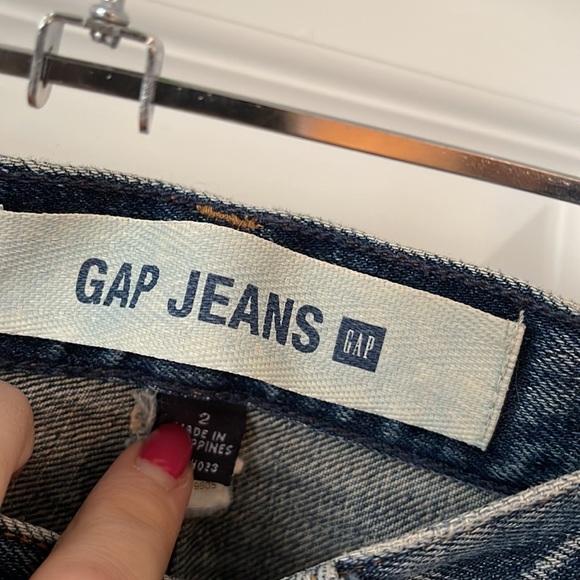 Gap, Jean skirt, front slit - Picture 3 of 4